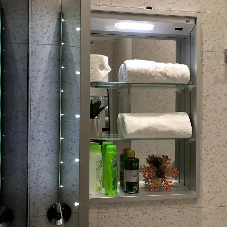 Urban Deluxe * تيرانا