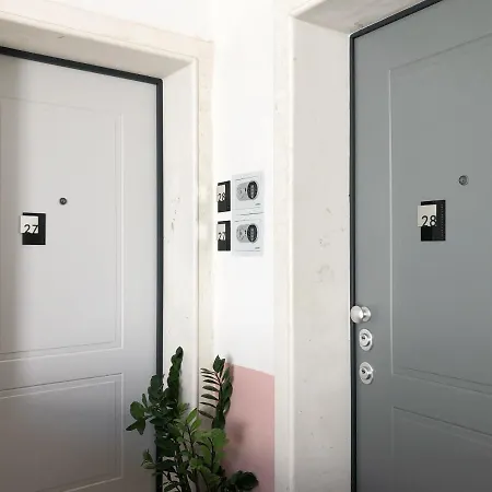 Urban Deluxe Апартаменты