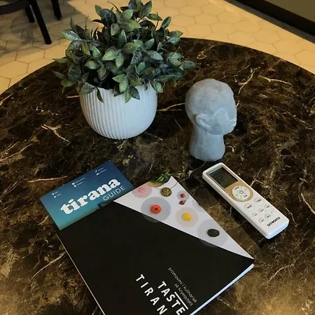 Urban Deluxe * Тирана