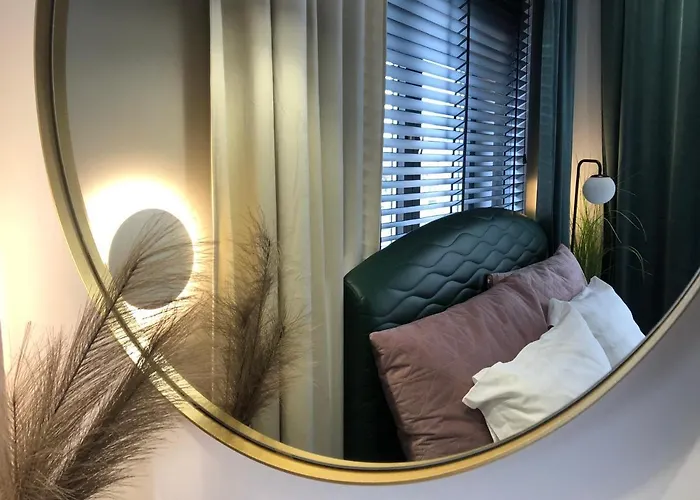 Urban Deluxe * Tirana