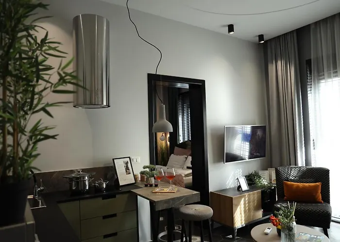 Urban Deluxe Apartament Tirana